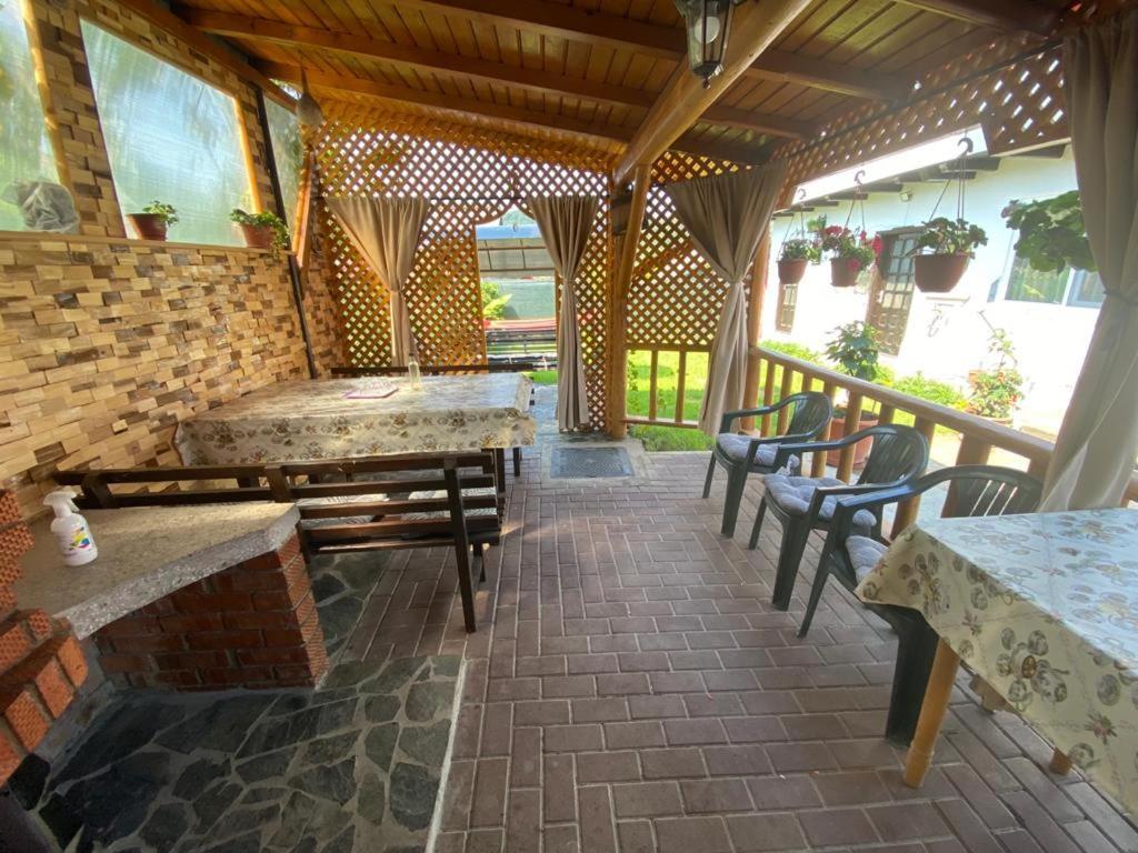 Casa Diana-Maria Apartment Curtea de Argeş Exterior foto